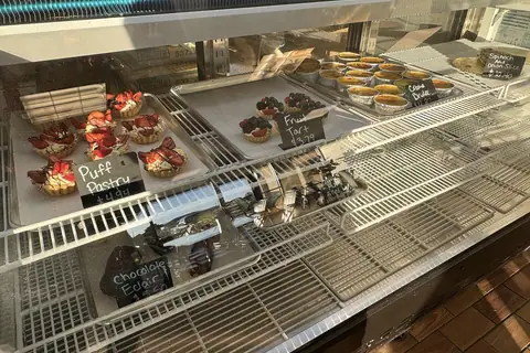 Bolo & Brew Cafe Bar photo 2